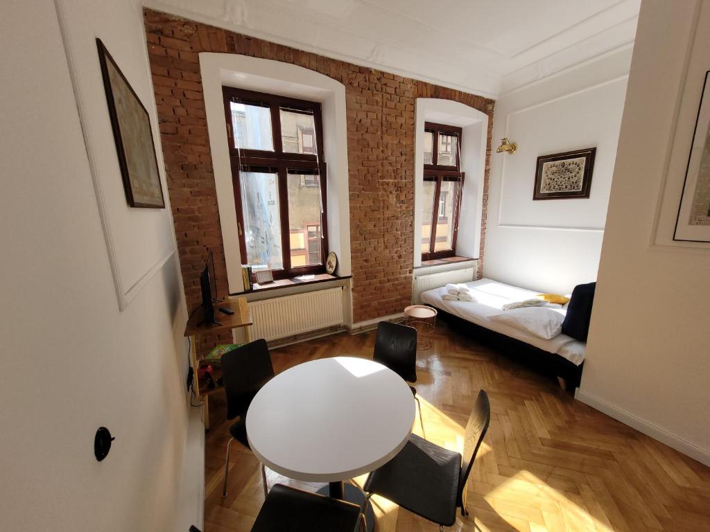 Piotrkowska Gallery Apartments 8