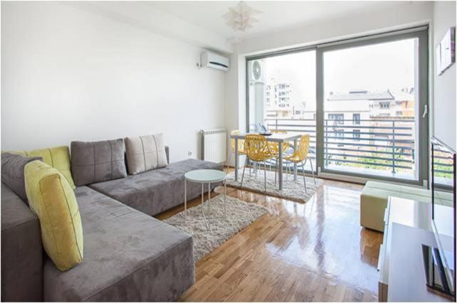 Modern Living Apartments 2
