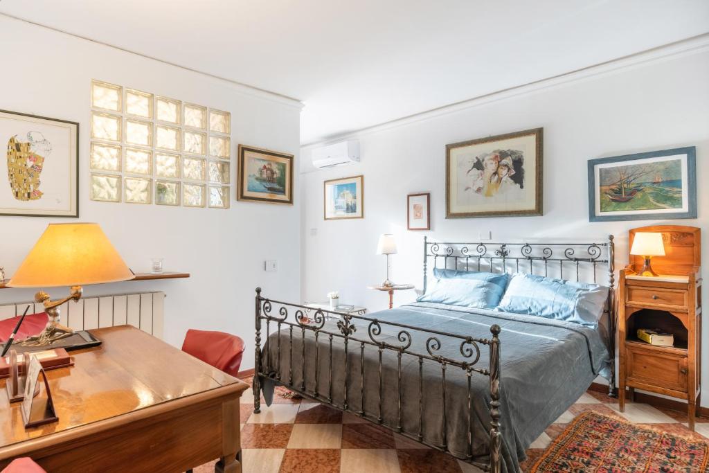 GuestHost - Via Etnea Cozy Apartment with Balcony 7
