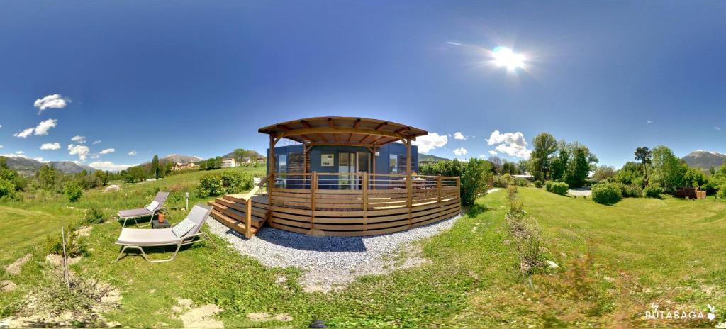 Photo de la galerie de l'établissement Camping-Hotel de Plein Air Les 2 Bois, à Baratier