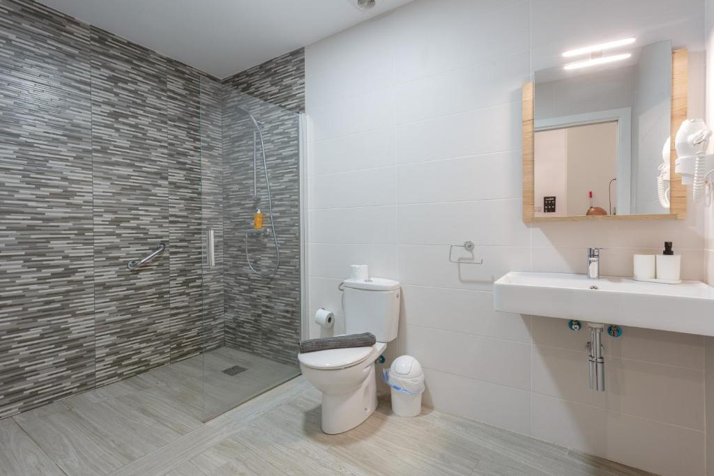 CRUISE Adapted Apartment by Cadiz4Rentals 8