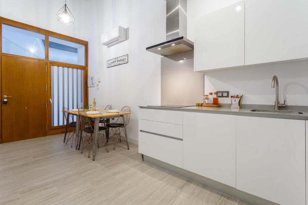 CRUISE Adapted Apartment by Cadiz4Rentals 4