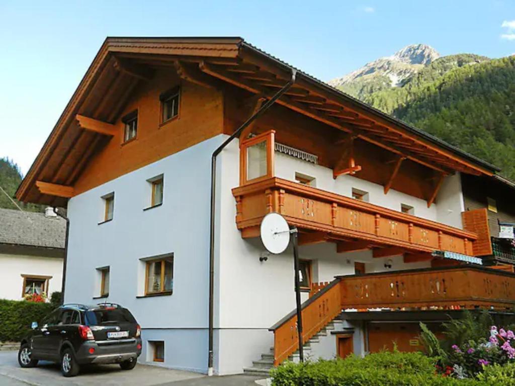 aeki TYROL 1