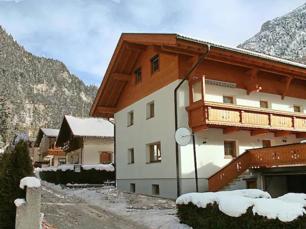 aeki TYROL 6