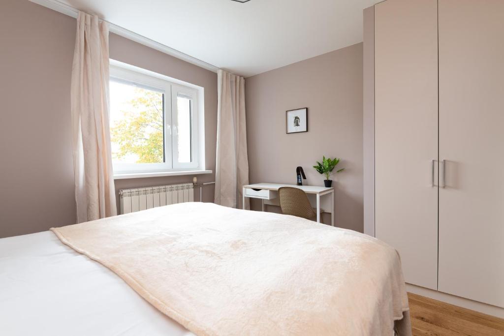 Karu Central Apartment 7
