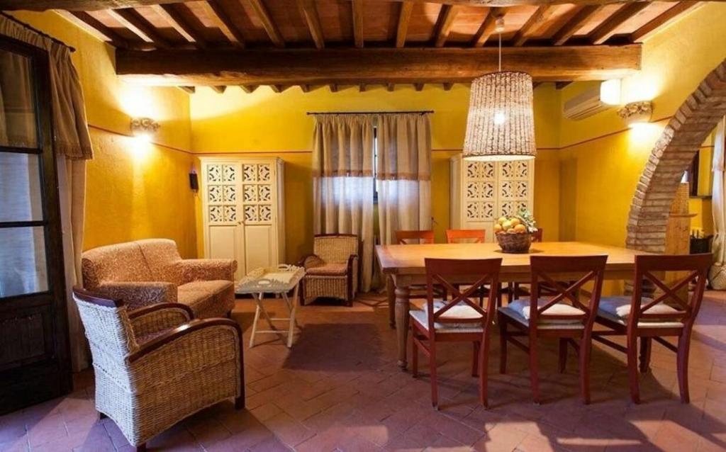 Photo de la galerie de l'établissement Villa Le Cascine 29 by Halldis, à Barbialla 27 autres photos