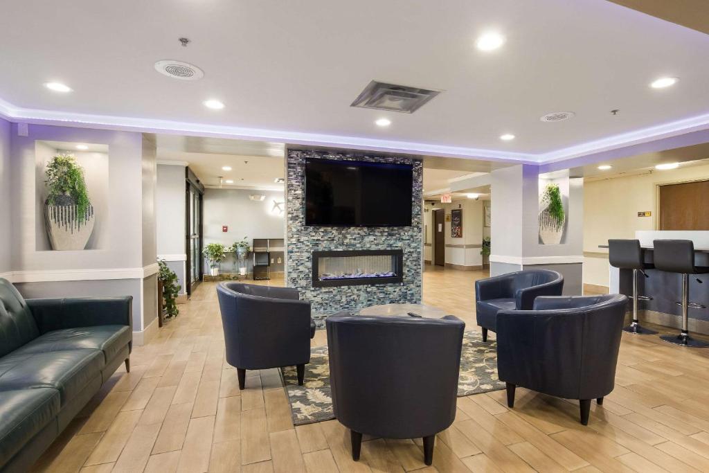 Quality Inn & Suites CVG Airport Image