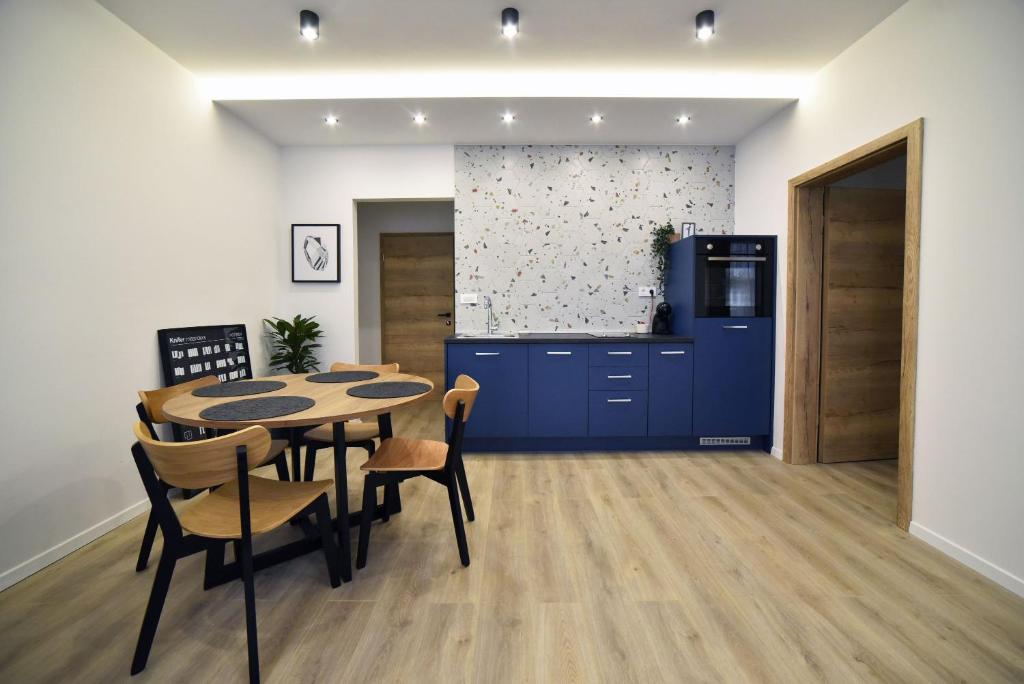 Block Apartment No2 4