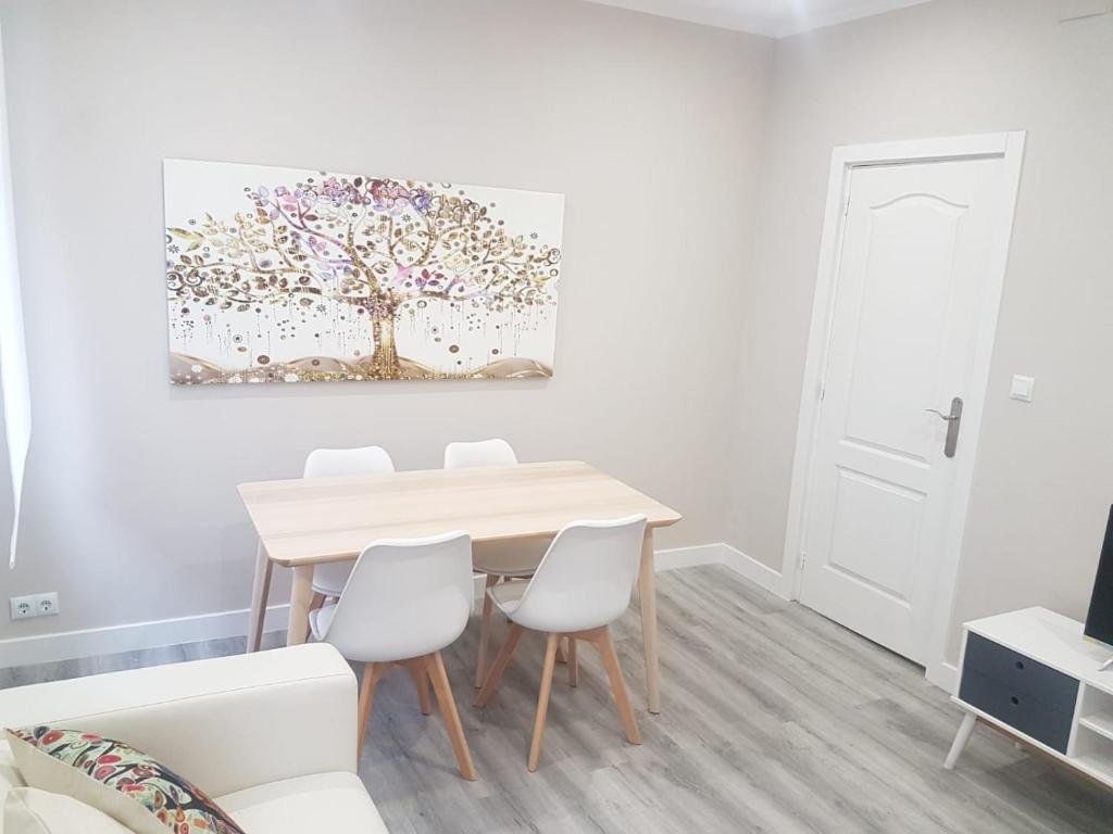 Bilbao Cozy Apartment with free Wifi 4