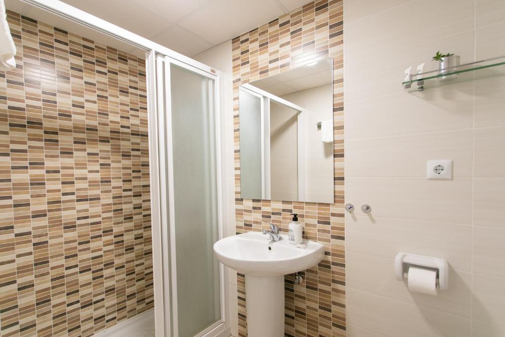 Stunning sea views in Stella Maris Fuengirola 9th floor 7