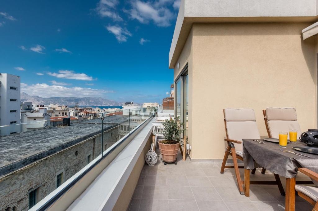 The Central Boutique Apartments 8