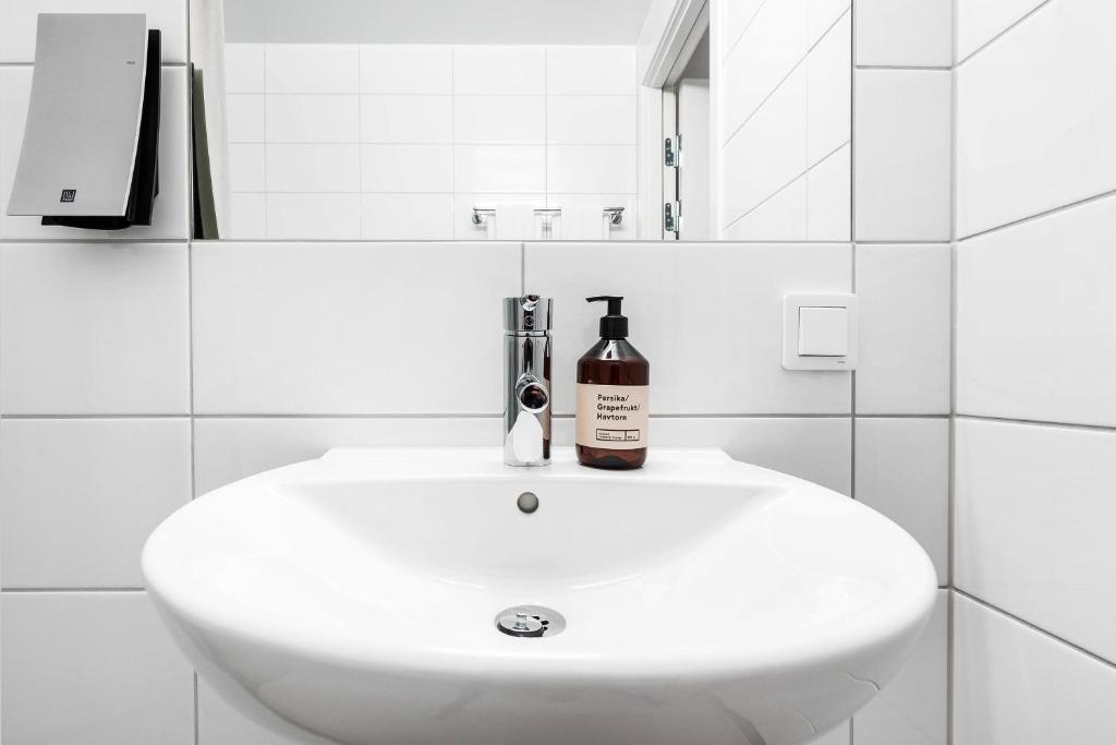 Biz Apartment Bromma 8