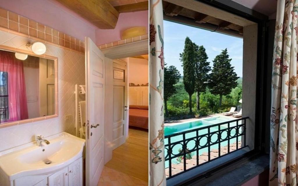 - une salle de bains avec vue sur la piscine dans l'établissement Villa Santa Virginia by Halldis, à Montaione