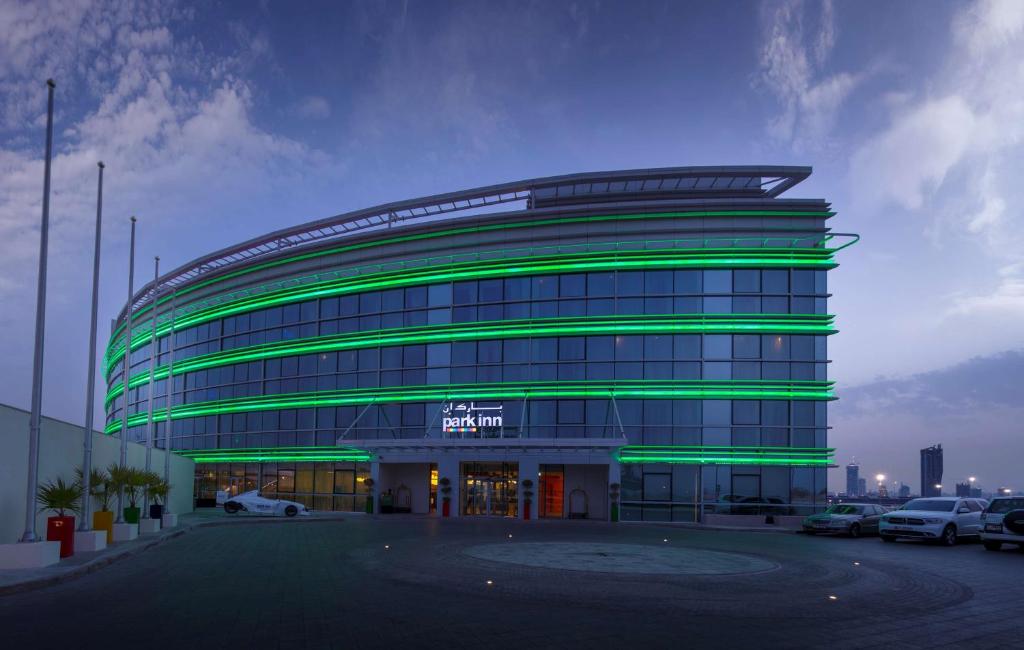 Park Inn by Radisson Dubai Motor City Image