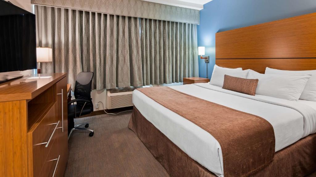 Best Western Plus Philadelphia Convention Center Hotel Image