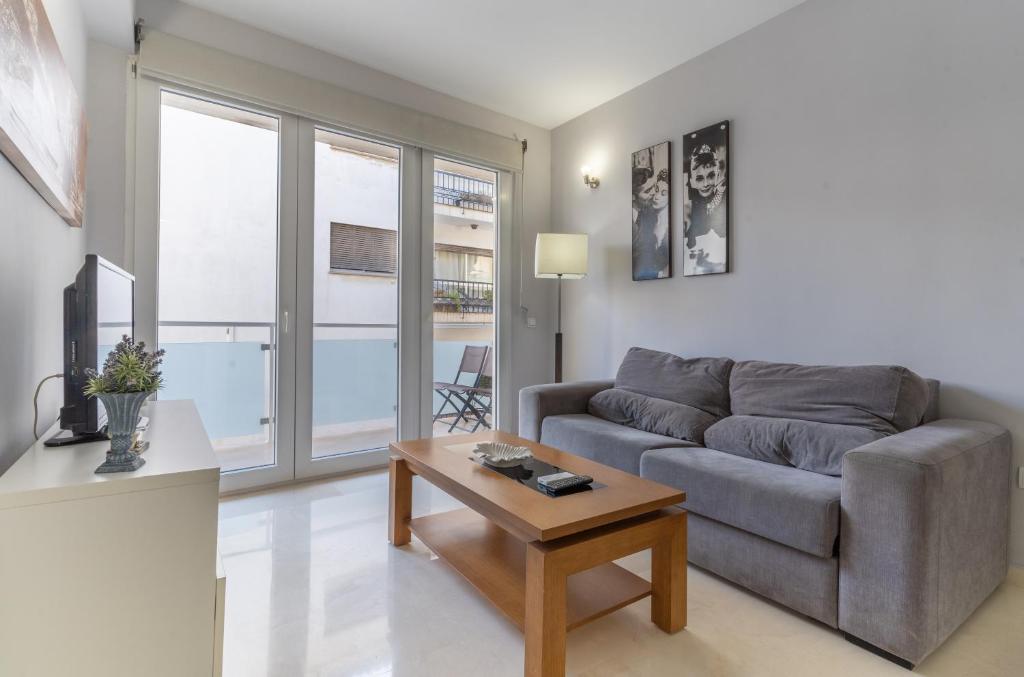 Apartamentos Castillo by Sur Suites 6