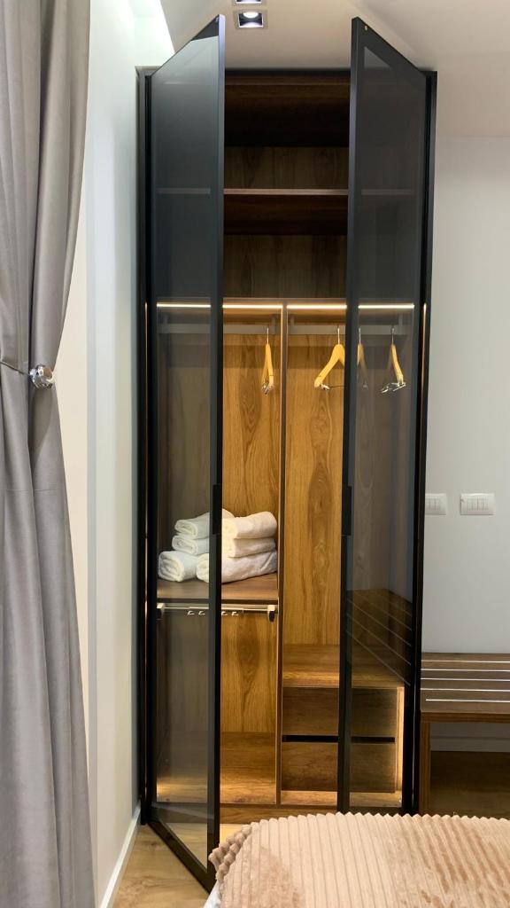 PIN Apartments - 3 Min to Skanderbeg 7