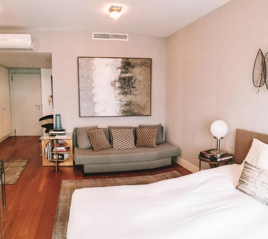 Lisbon Bairro Alto Apartments Free Parking 2