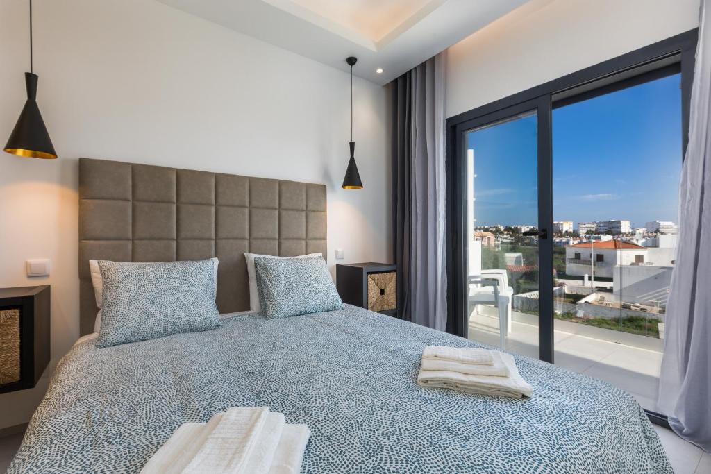 Correeira Luxury Residence 2