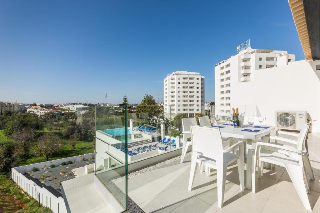 Correeira Luxury Residence 4