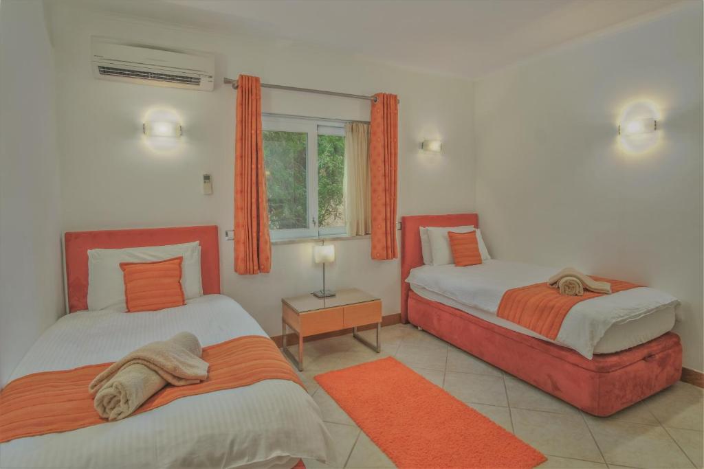 Casa Monte Cristo Apartments - Orange 2
