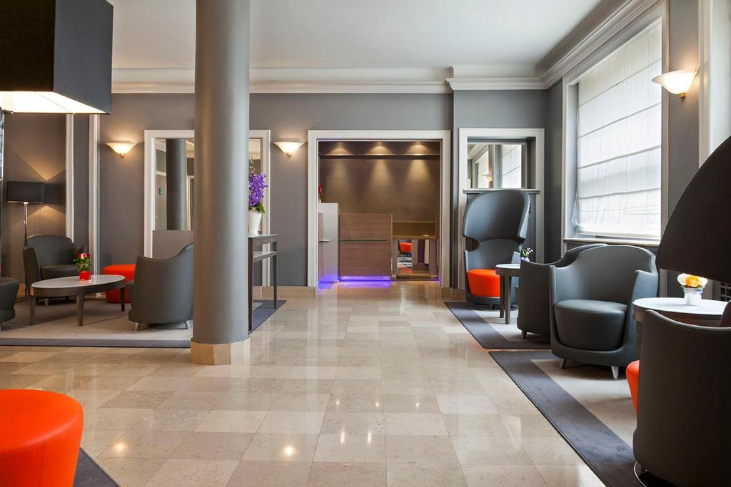 Timhotel Opéra Blanche Fontaine Image