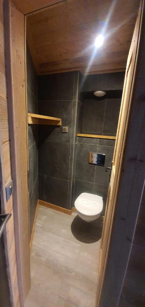 Photo de la galerie de l'établissement Val Thorens - SILVERALP - Duplex avec 3 chambres, à Val Thorens