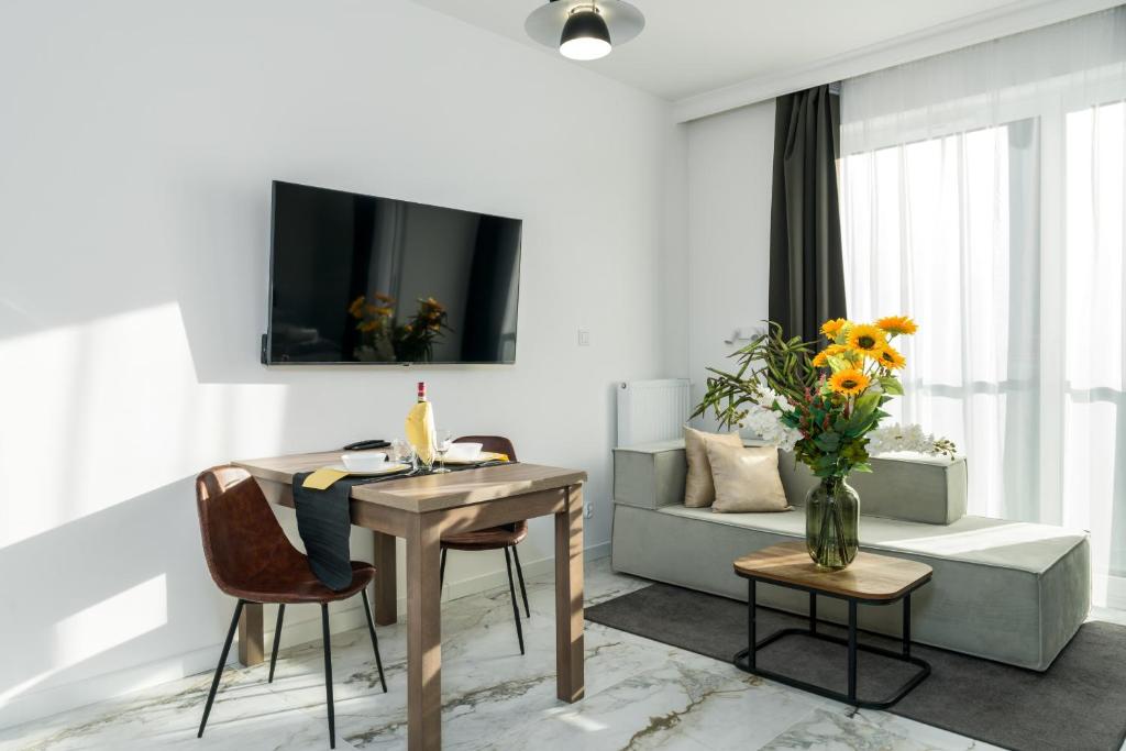 Apartments Poznań Chwaliszewo Residence with FREE GARAGE by Noclegi Renters 2