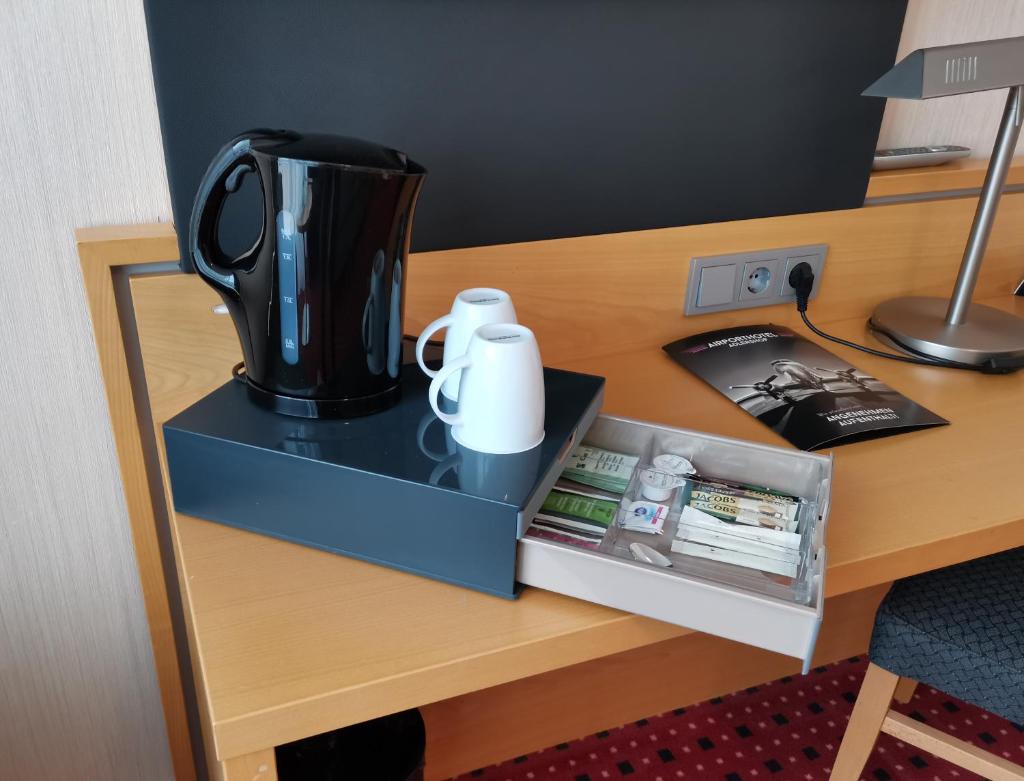 Airporthotel Berlin-Adlershof 3