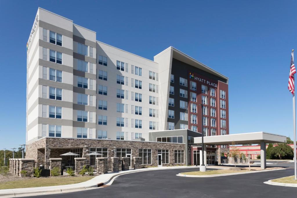 Hyatt Place Charlotte University Image