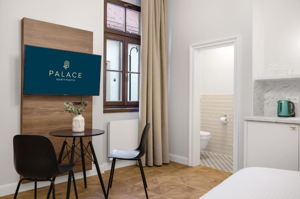 Palace Apartments 4