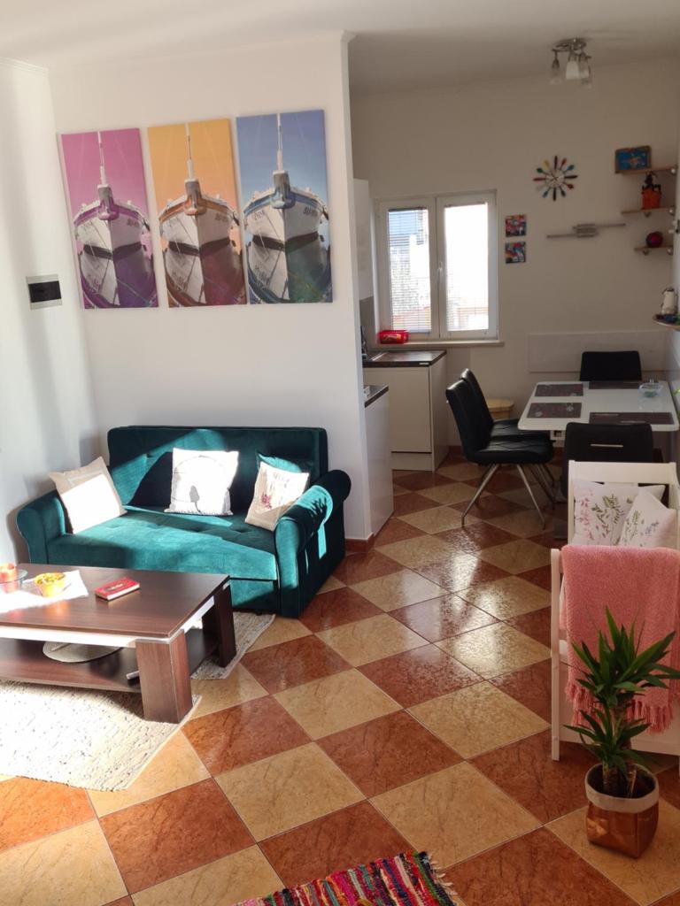 Apartman Dora 5
