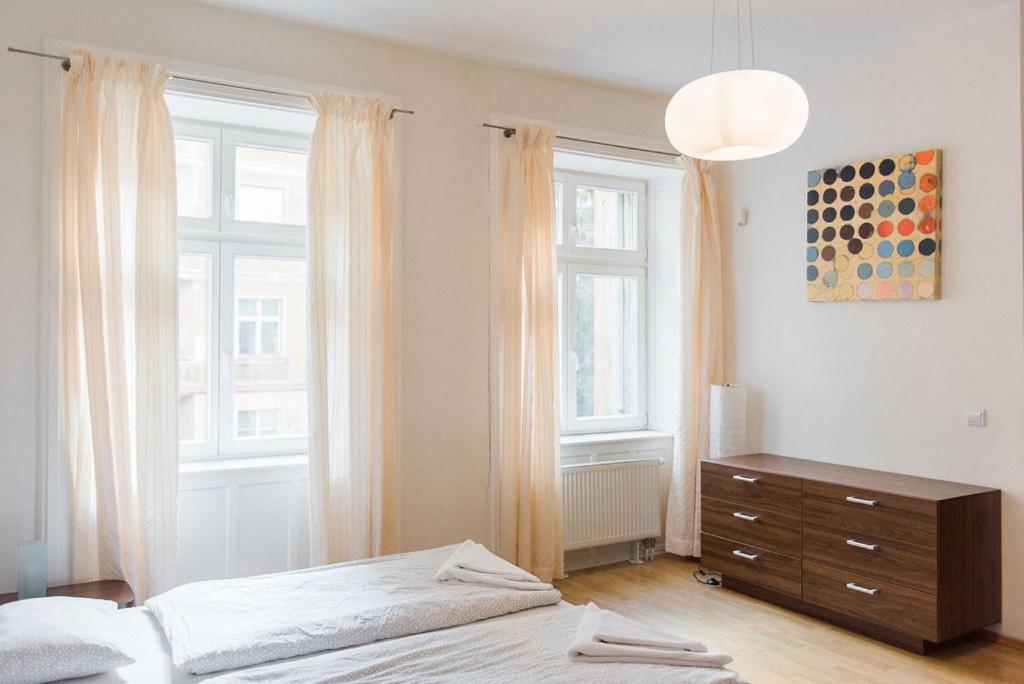 Lion Apartments in historical center, Bratislava Old Town 4