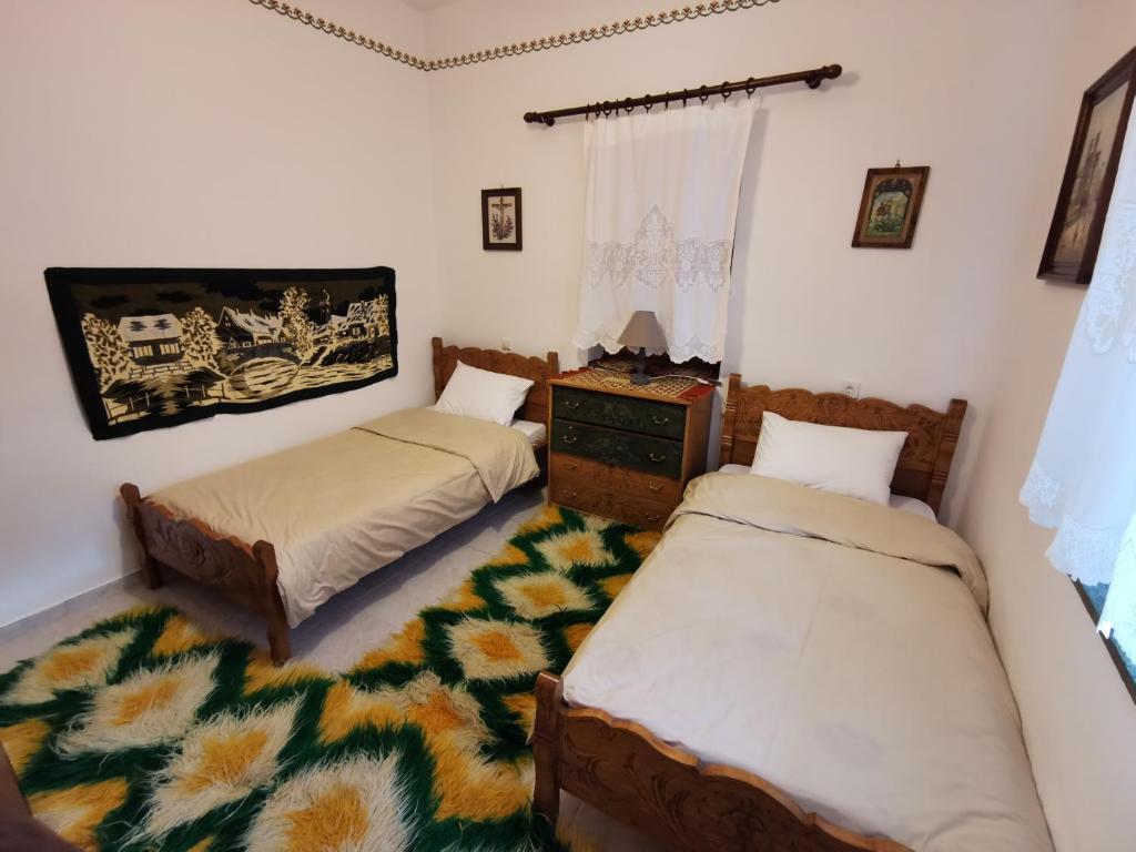Archontiko Elena 2