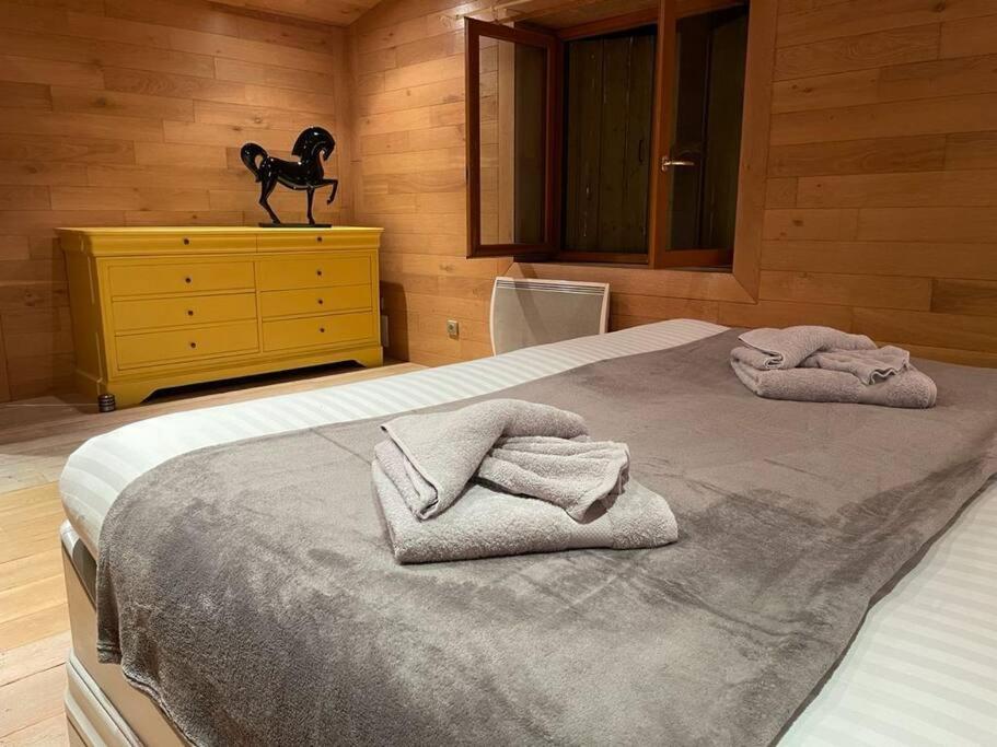 Habitation en bois authentique 2