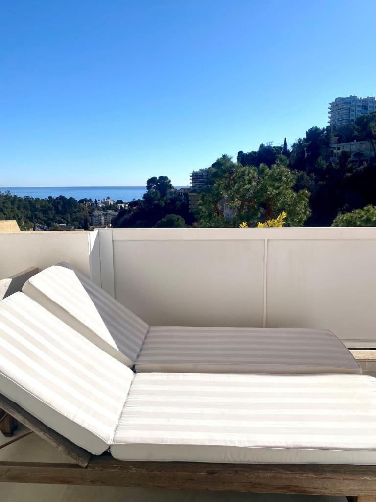 Appartement Luxe - 3 pièces avec vue mer, piscine et tennis 4