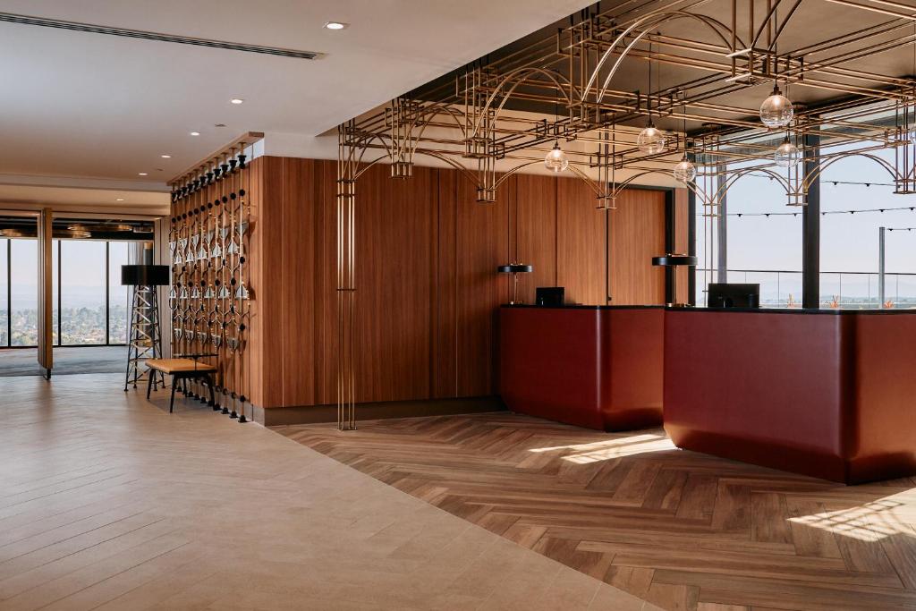 Mercure Melbourne Doncaster Image