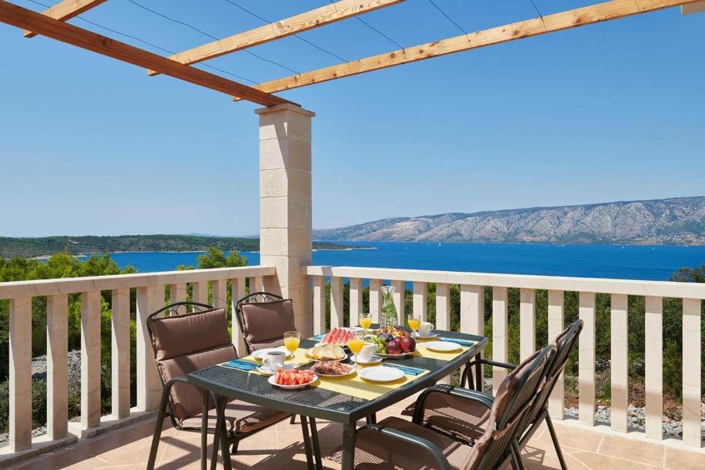 Hvaretta villas with private pools 3
