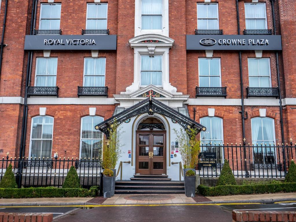 Crowne Plaza - Sheffield, an IHG Hotel Image