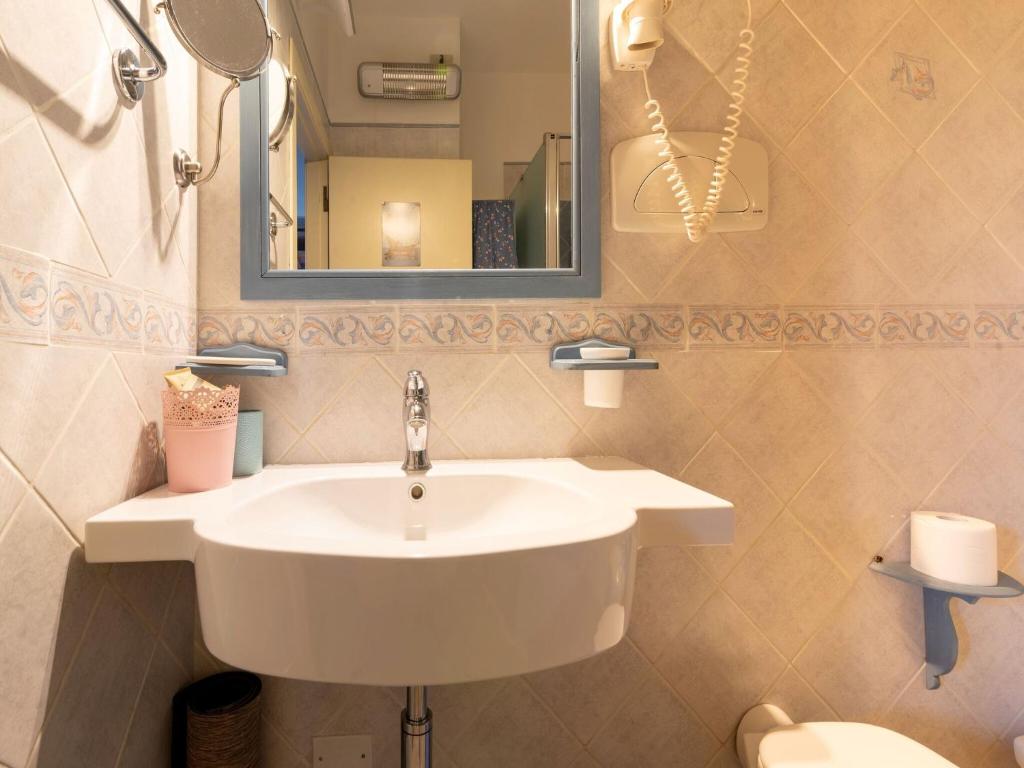 Blissful Tuscan Hideaway 3