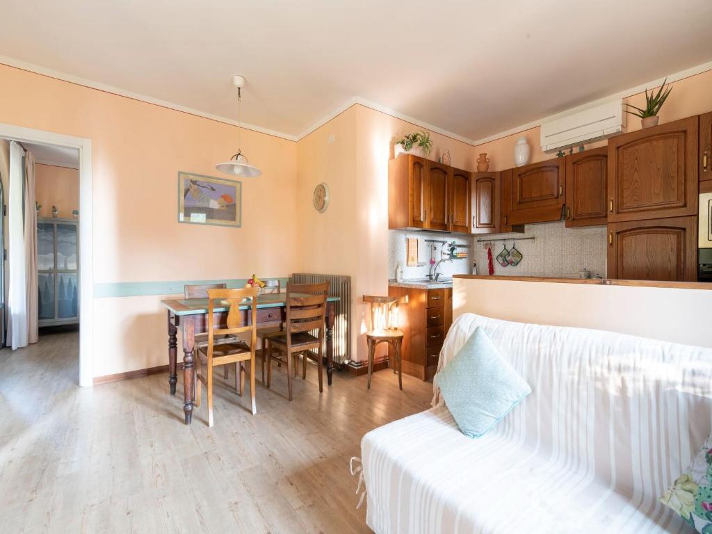 Blissful Tuscan Hideaway 4