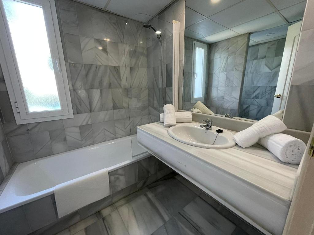 Apartamentos Naranjos del Sol Marbella 3