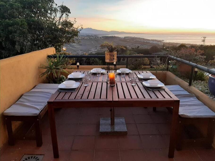 3 bedroom home with amazing views & outdoor spaces 5