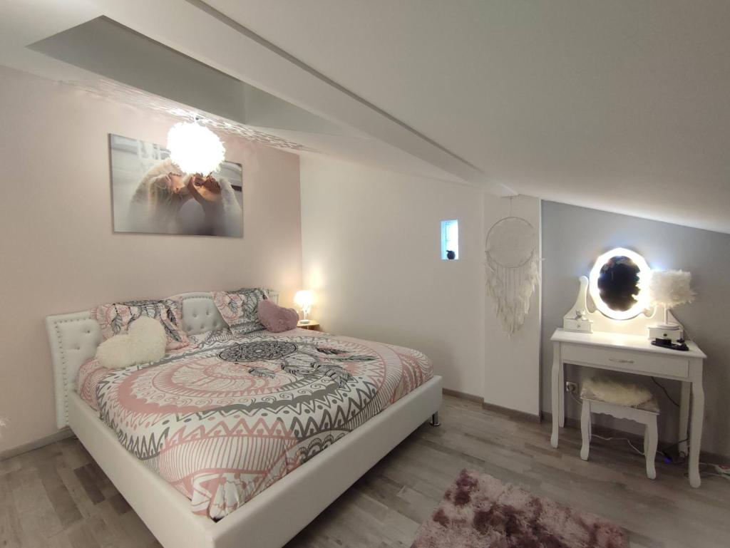Gîte Ange ou Démon, jacuzzi, sauna, love room, location à la journée 2