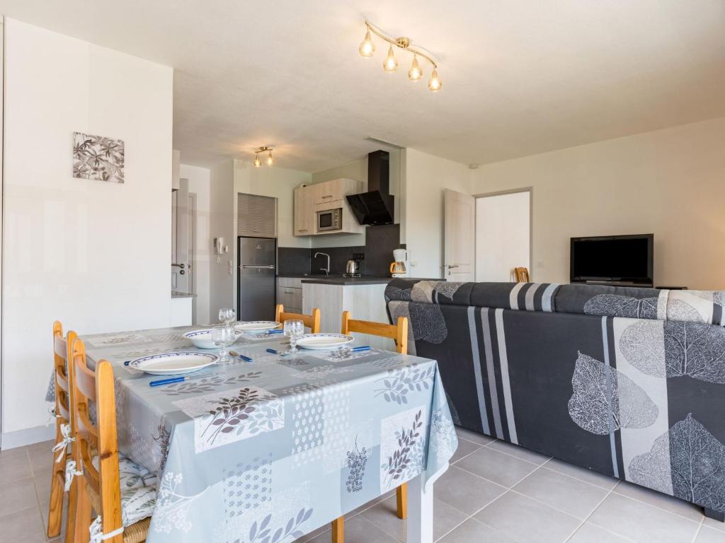 Holiday Home Côté du Lac by Interhome 2