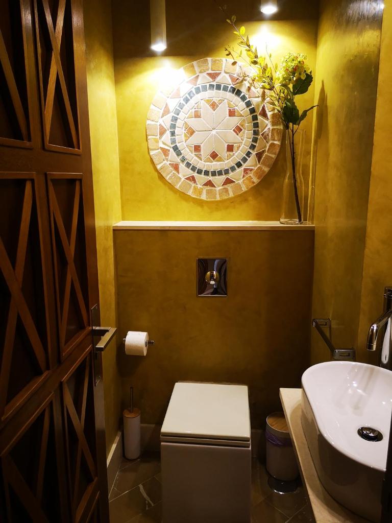 Luxury Apartment with views to Alcazar, Cathedral and Giralda. 3