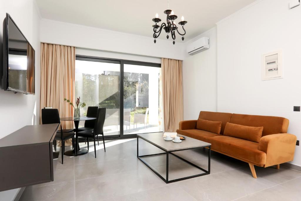 Rans Luxury Villas & Suites in Corfu with swimming pool 3