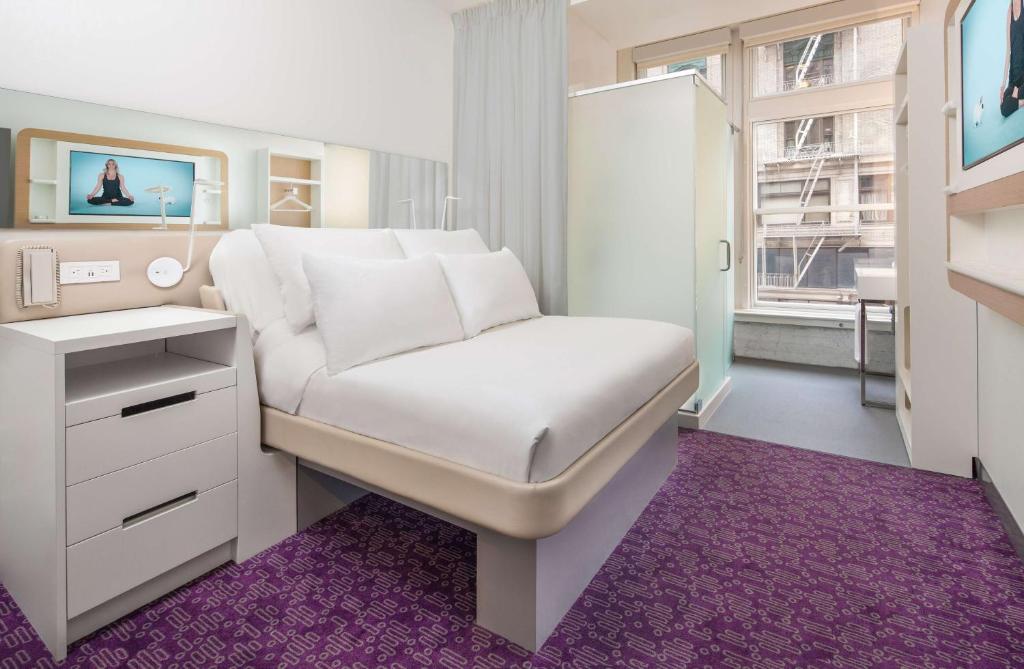 Yotel San Francisco Image