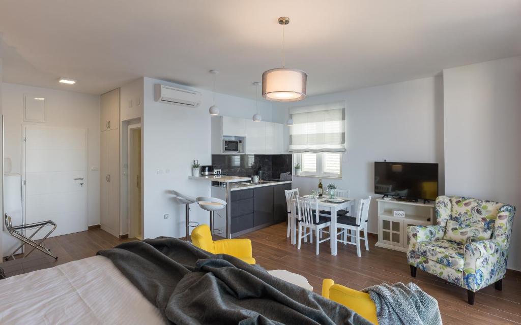 Amorino Of Dubrovnik Apartments 8