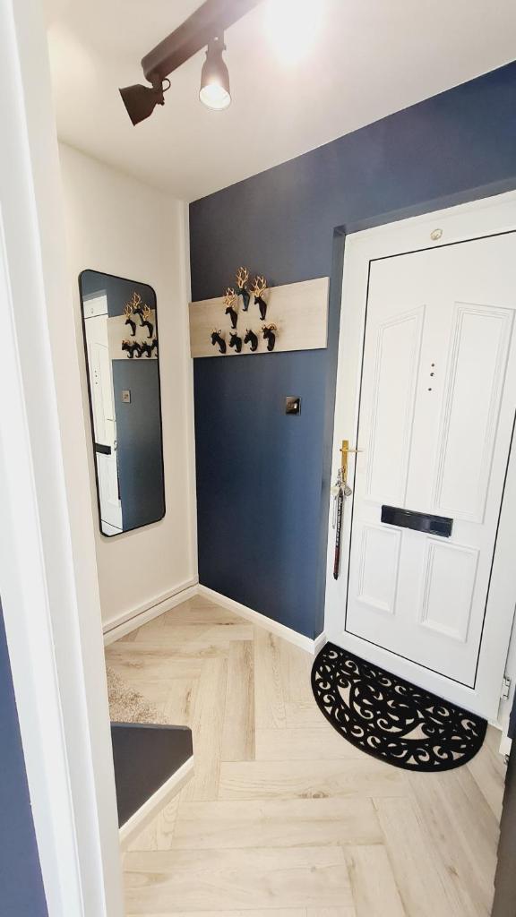 Beautiful 2bed house with garden, walking distance to town - FREE parking 8